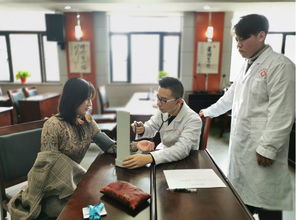 關(guān)愛身體健康 促進(jìn)工作發(fā)展——南昌市教育考試院特邀上海中醫(yī)藥大學(xué)科創(chuàng)基地健康咨詢師開展健康咨詢志愿服務(wù)